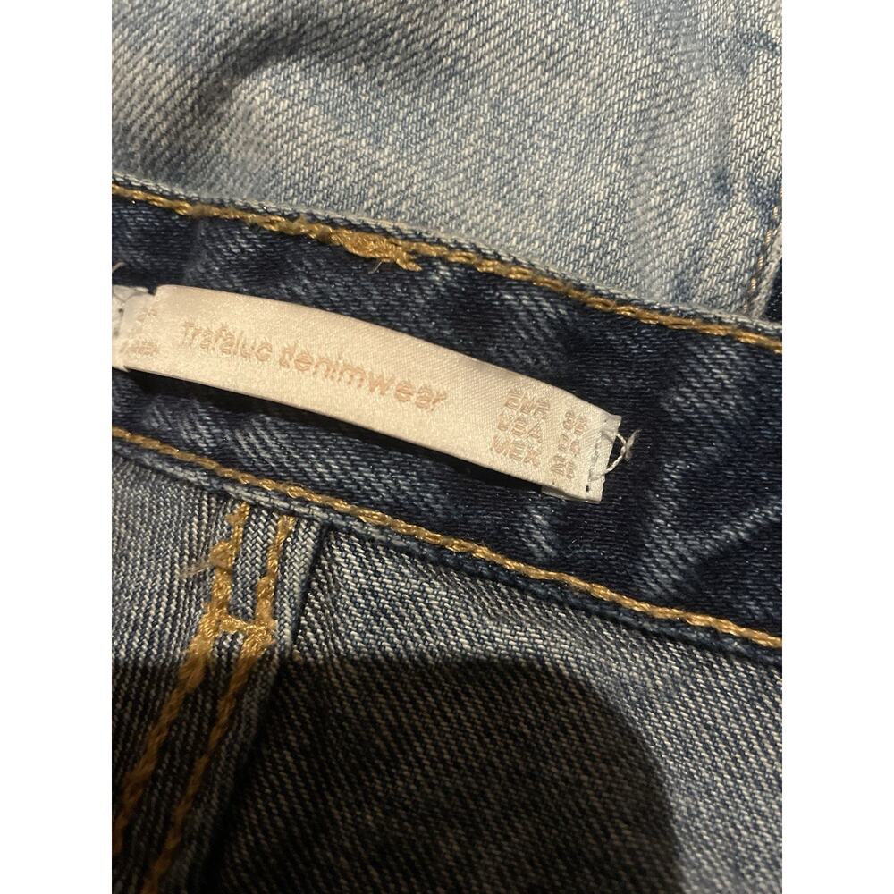 Zara Women's Trafaluc Denim‎ wear Distressed Destroyed Ripped Jean Shorts 4 - Picture 4 of 5
